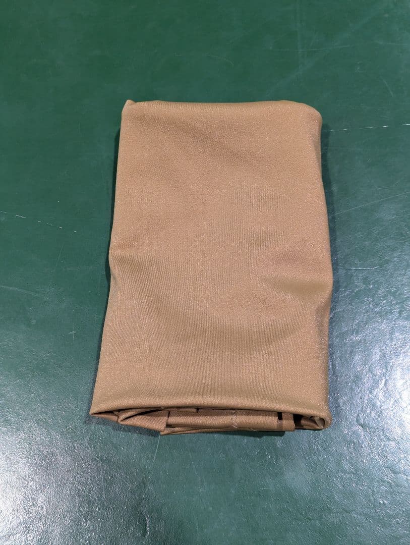 ダークベージュ色 普通サイズ 壁打ち無音布むおんふ静かにレシーブ練習自立型