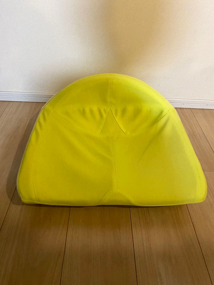 西川クッション　お尻枕、キープスクッション