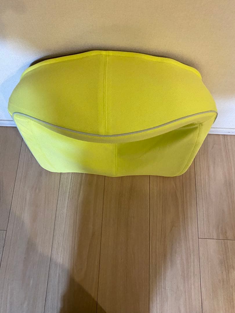 西川クッション　お尻枕、キープスクッション