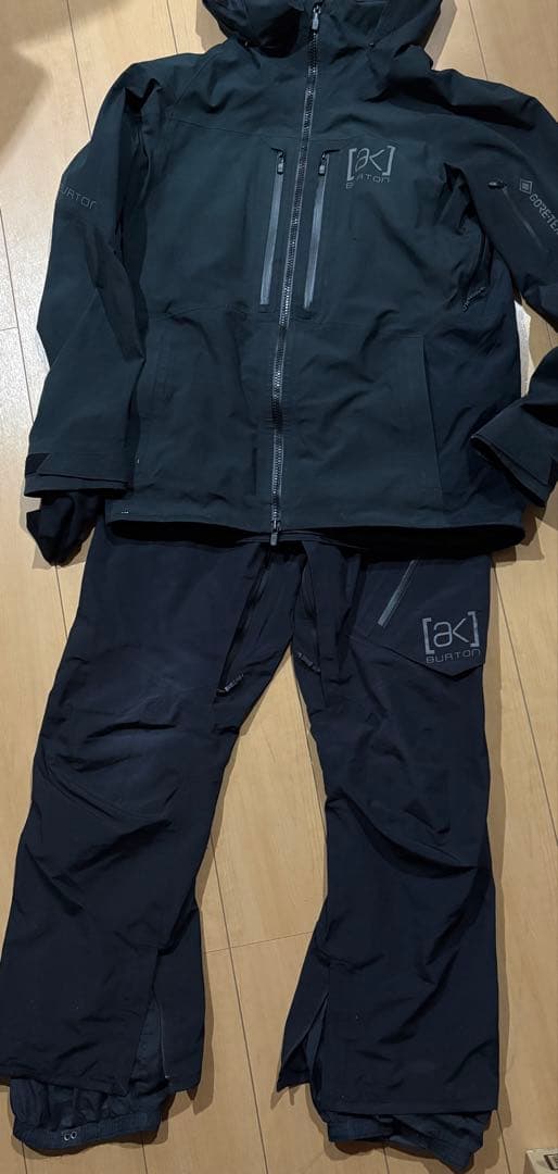 Burton [ak] GORE-TEX スノーボードウェア　上下セット