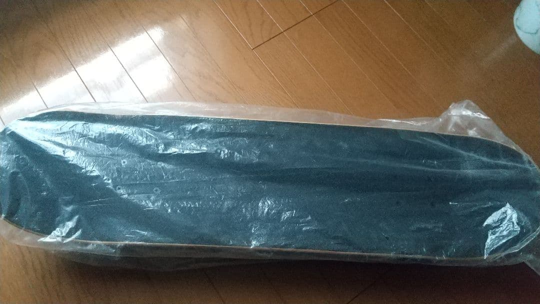 【新品・未使用】MONSTER スケボー