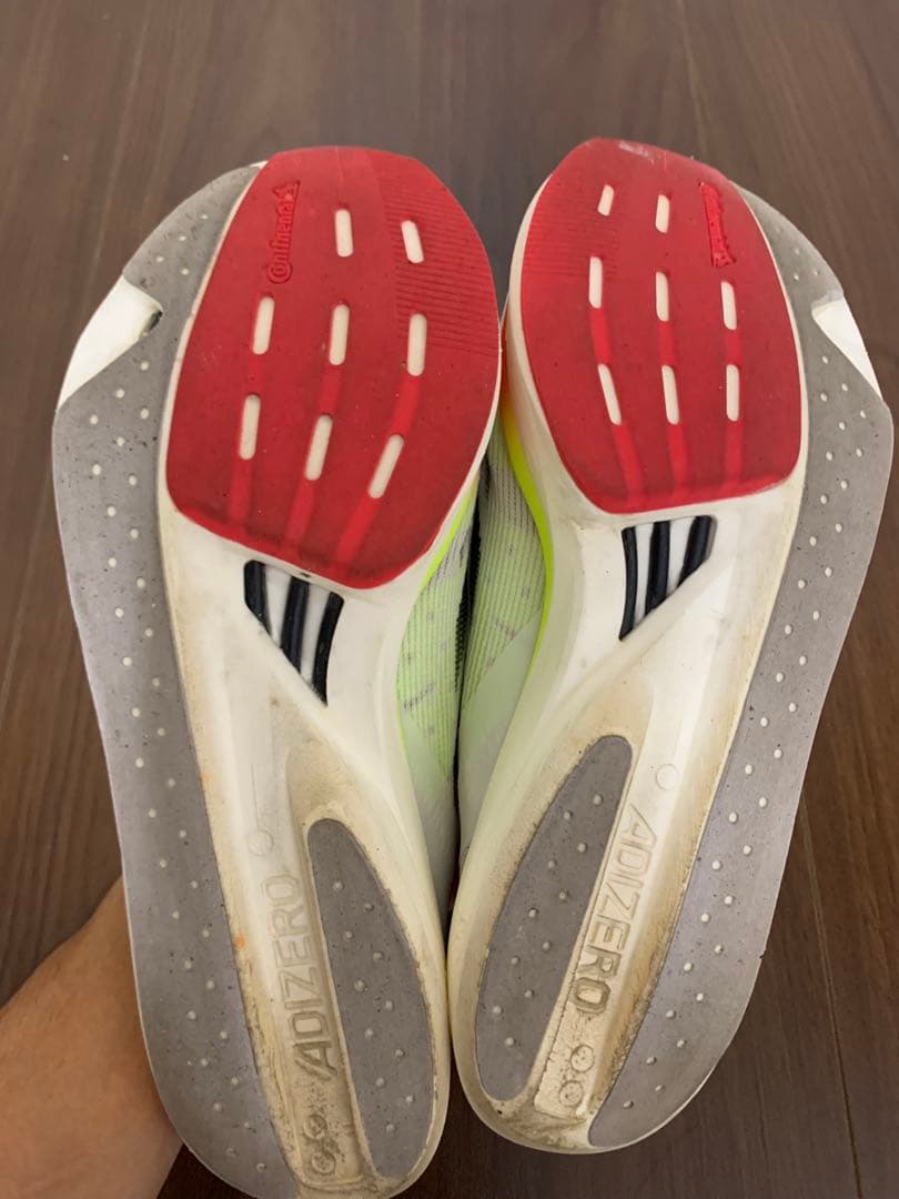 ADIZERO ランニングシューズ ホワイト/ブラック/レッド　25㌢