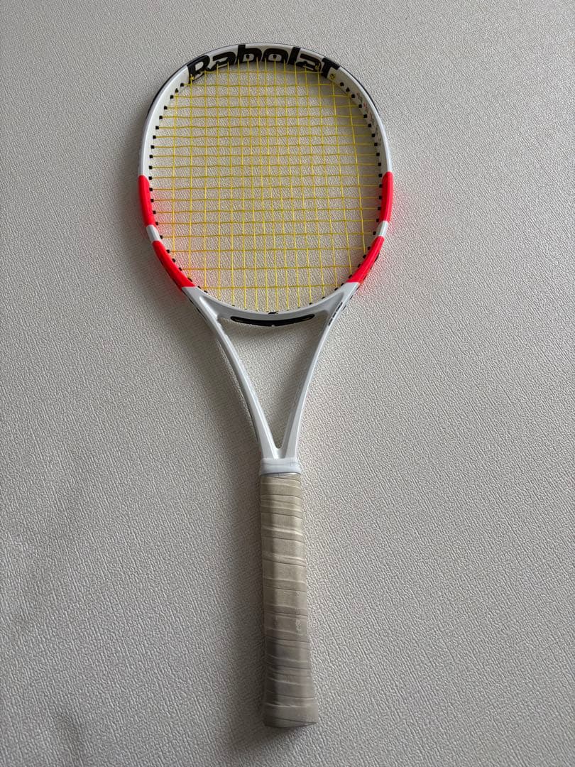 Babolat ピュアストライク100 300g G2 16×19