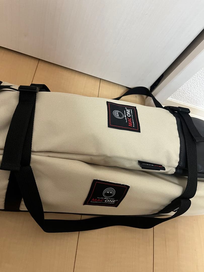 希少　美品　コラボ　マックワン　ライトベージュ　Ｓサイズ　Mac outdoor