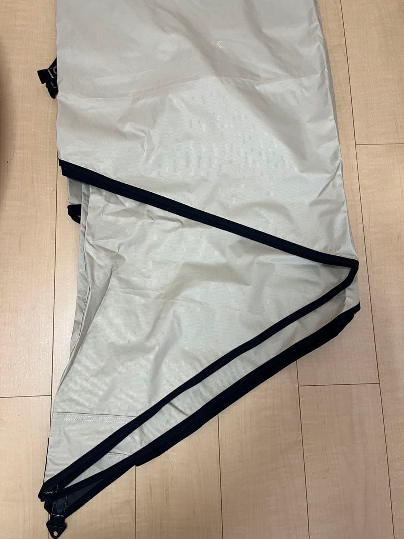 希少　美品　コラボ　マックワン　ライトベージュ　Ｓサイズ　Mac outdoor