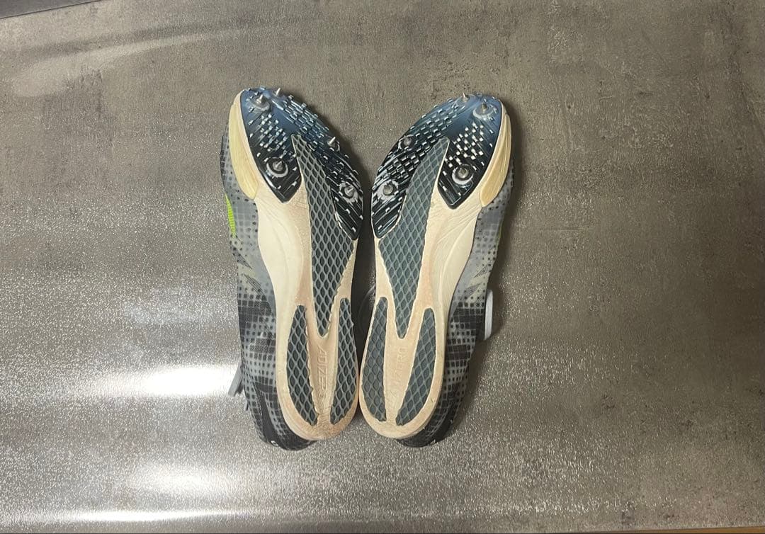 adidas アディゼロ　アンビション　スパイクシューズ　27cm