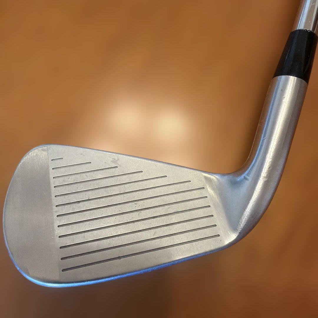 タイトリスト　アイアン　4番