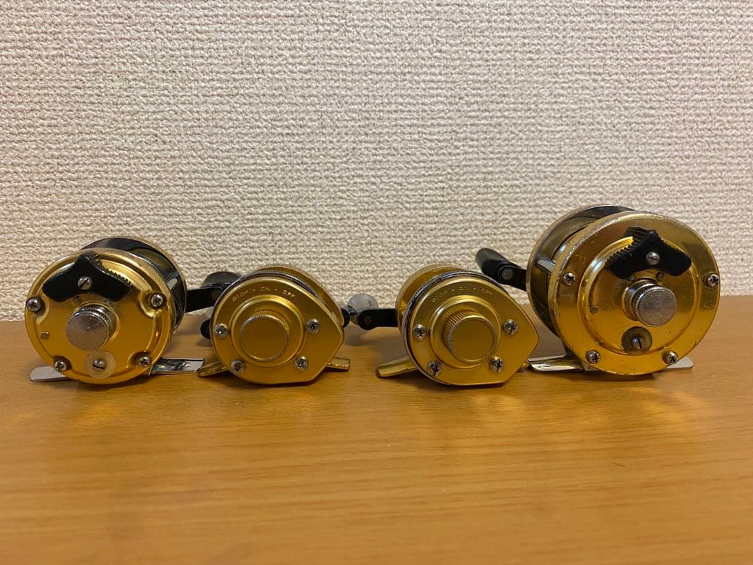 値下オールドゴールドメタルリール4個セット ダイワコロネットⅠ シマノデミ1 他