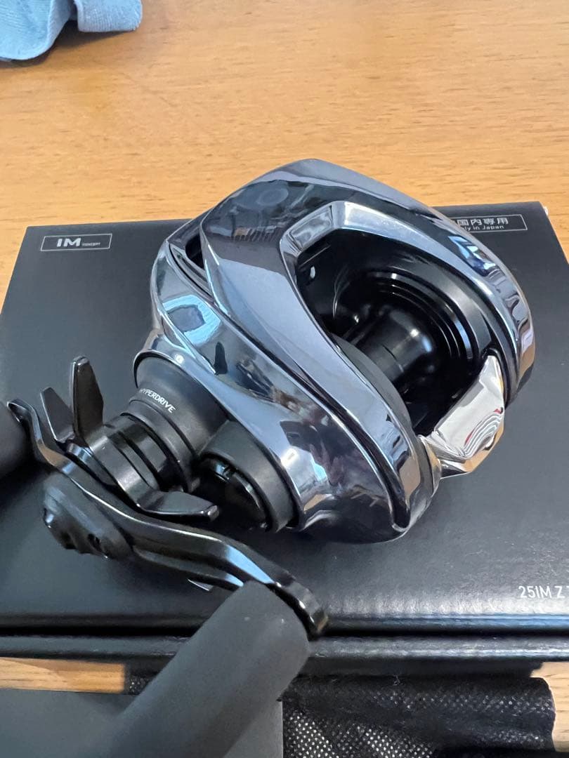 リール 25IMZ TW 100HL
