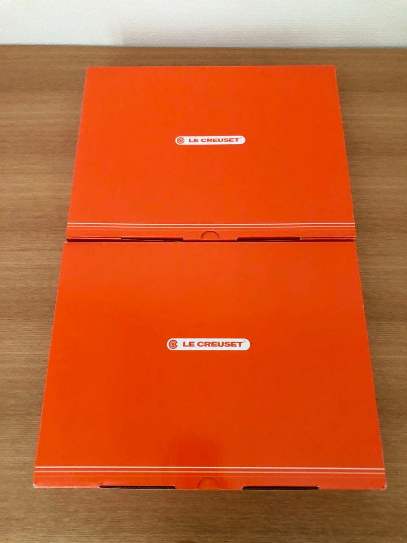 【新品・未使用】ル・クルーゼ　マルチ オーバル プレート　2枚