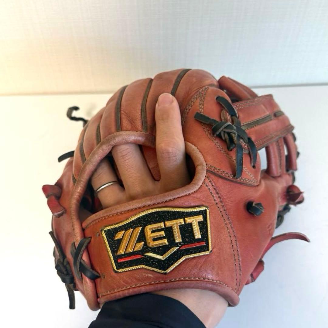 ZETTプロステイタスプレミアム硬式内野用グラブ