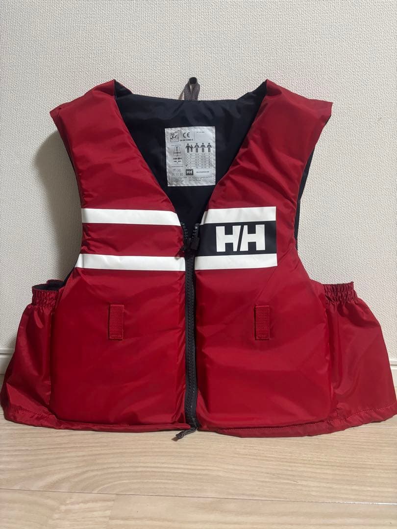 ⭐︎未使用⭐︎HELLY HANSEN ヘリーハンセン ライフジャケット Lサイズ