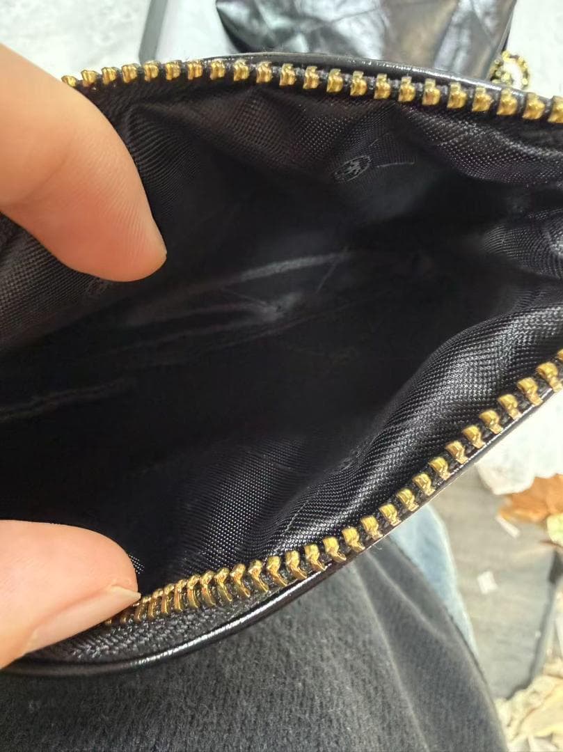 VIP限定 美品 ブラックレザー ショルダーバッグ