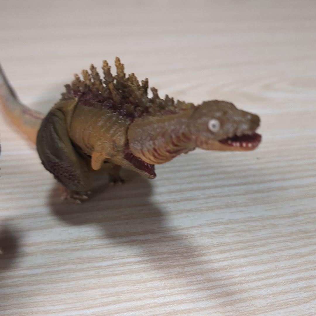 バンダイSHMonsterARTS　シン・ゴジラ第二形態第三形態
