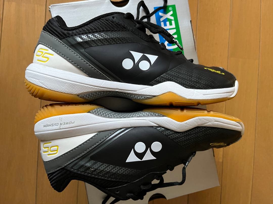 YONEX バドミントンシューズ 24.5cm ブラック　ヨネックス