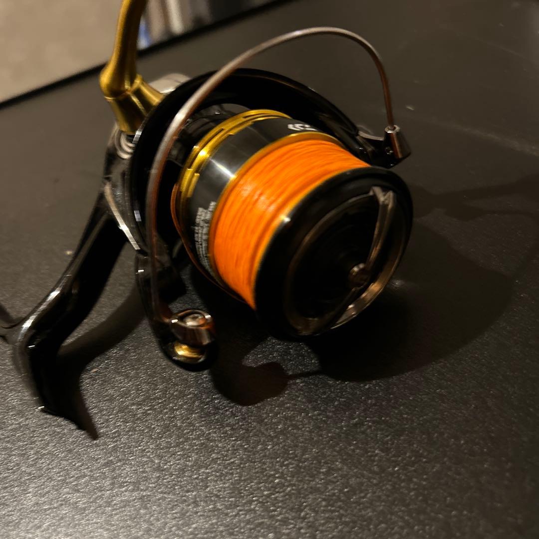 ダイワ LT4000-CXH スピニングリール