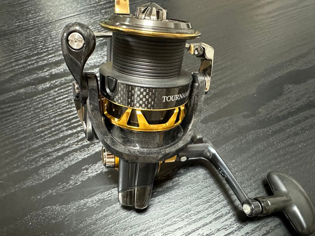 Daiwa 15トーナメント iso 2500SH-LBD