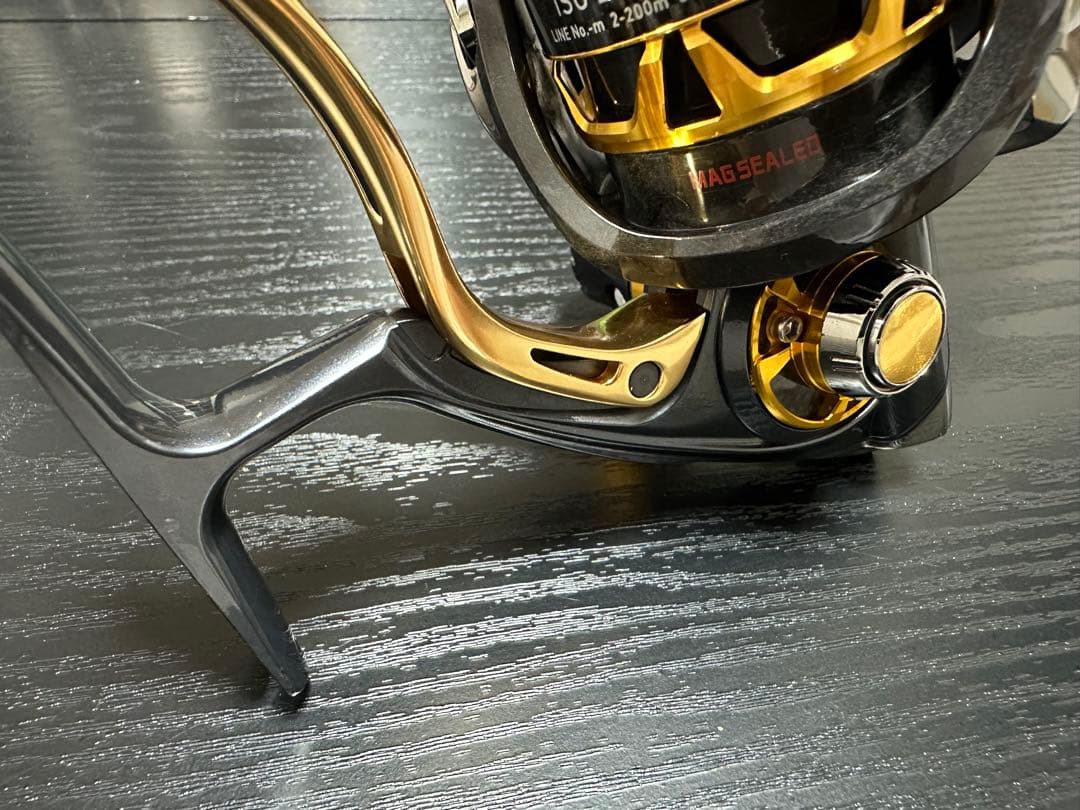 Daiwa 15トーナメント iso 2500SH-LBD
