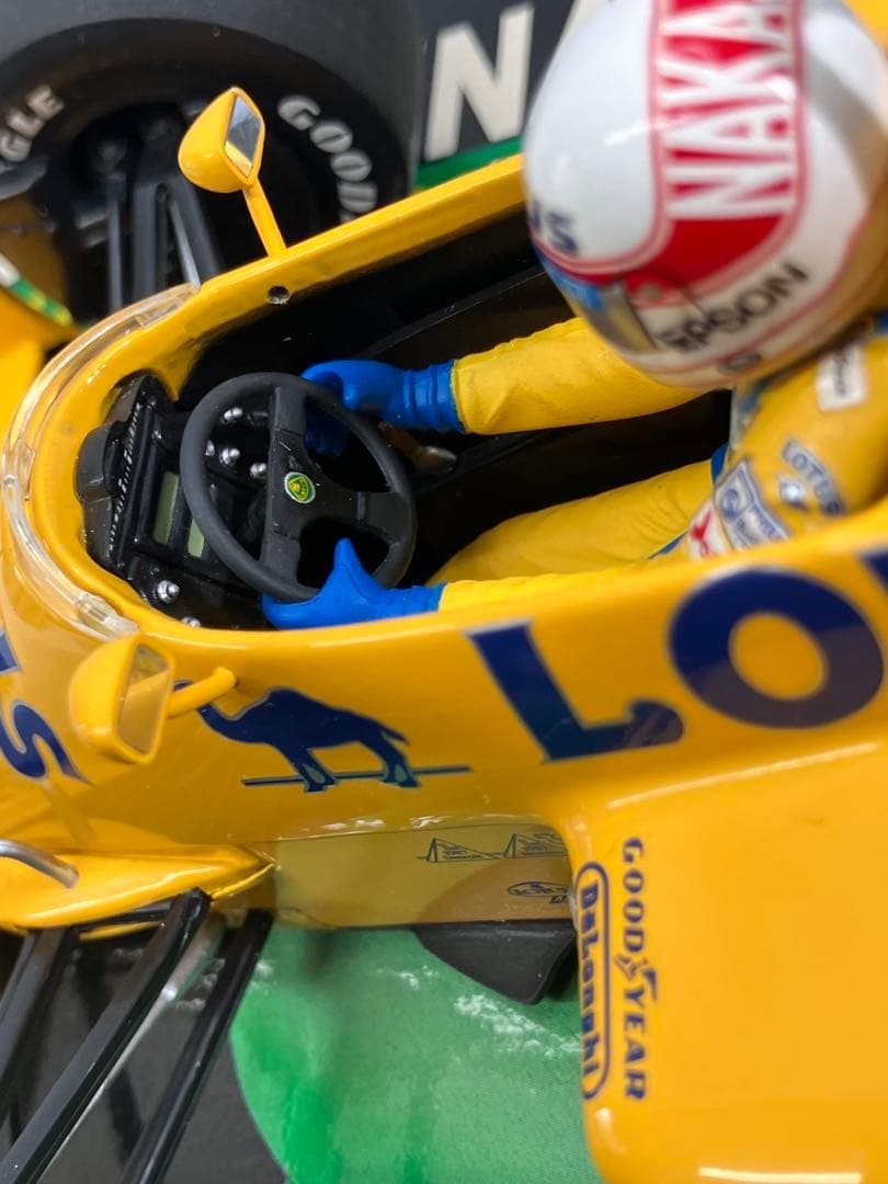 【美品】1/18 ミニチャンプス ロータスホンダ 99T 中嶋悟 1987