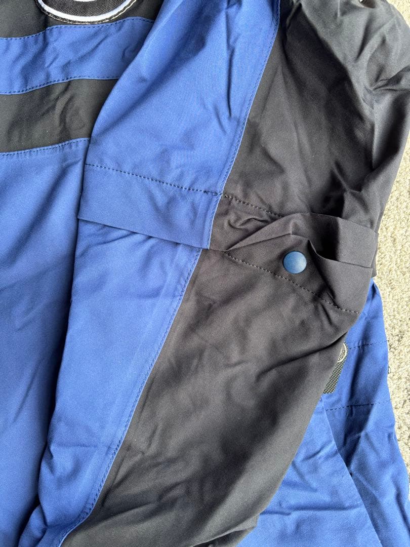 DESCENTE GOLF レインウェア セットアップ 最終価格です。