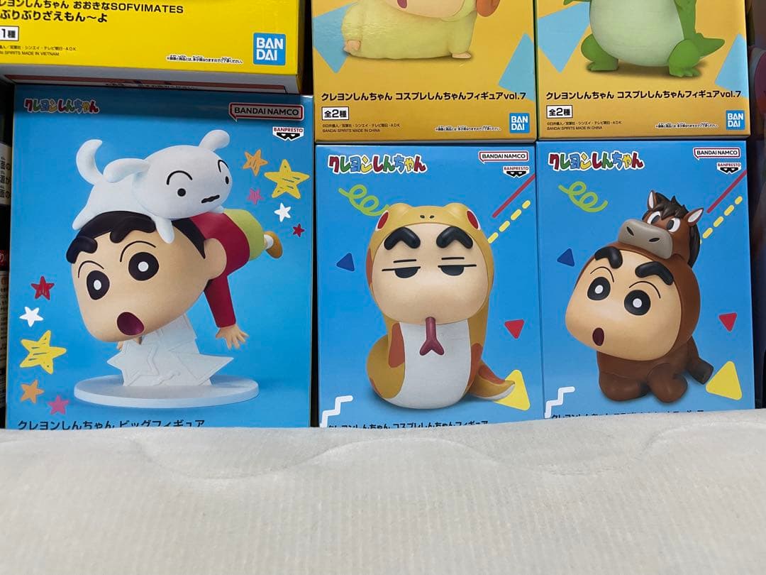 クレヨンしんちゃん フィギュア　加湿器　13点セット