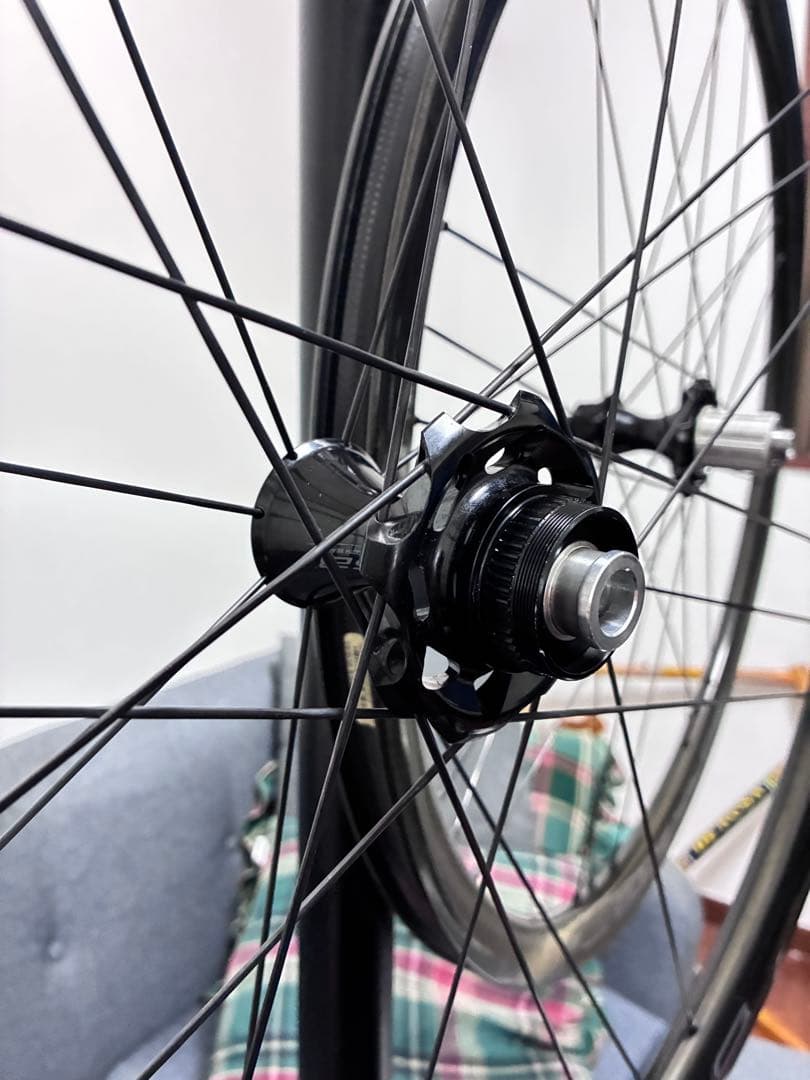 カンパニョーロ BORA WTO 33 シマノフリー クリンチャー チューブレス