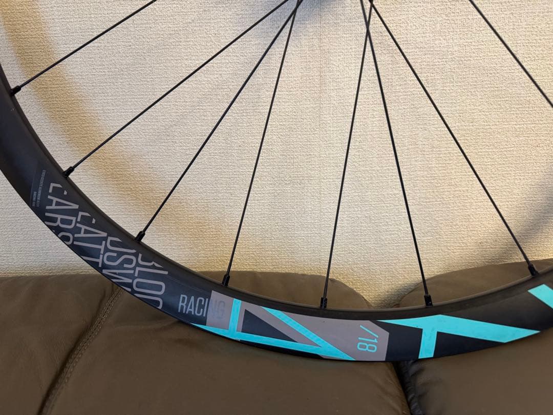 FULCRUM RACING 418 チェレステカラー