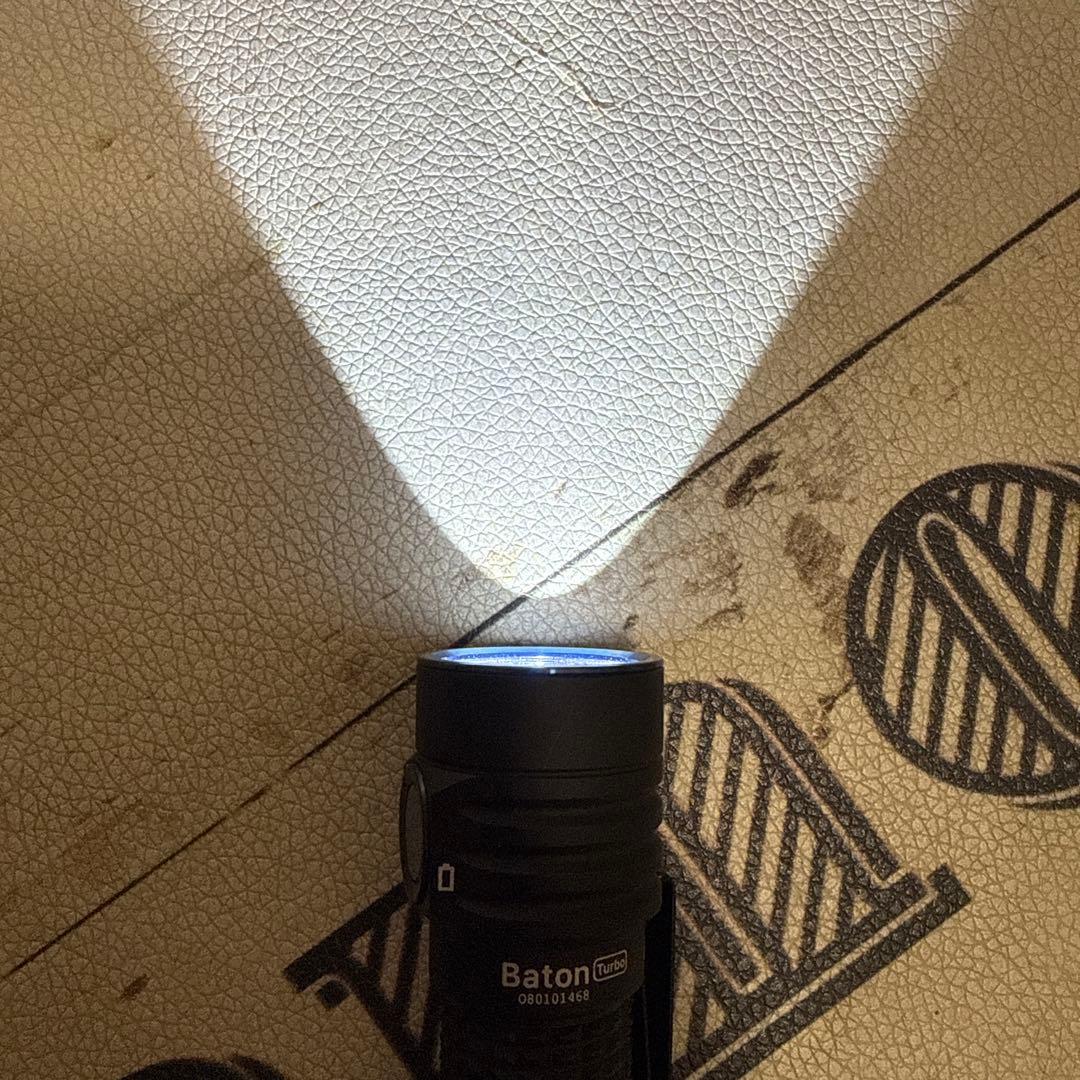 【かれん様】OLIGHT オーライト　Baton Turbo 18350