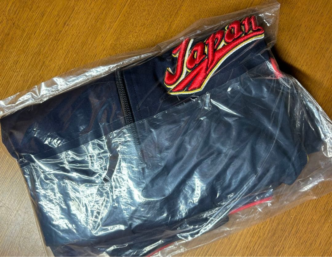 WBC 2013 トレーニングウェア Vジャン ユニフォーム刺繍入り ミズノプロ