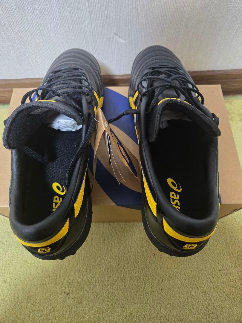 asics アシックス　C3 FF TF 28.5 ㎝