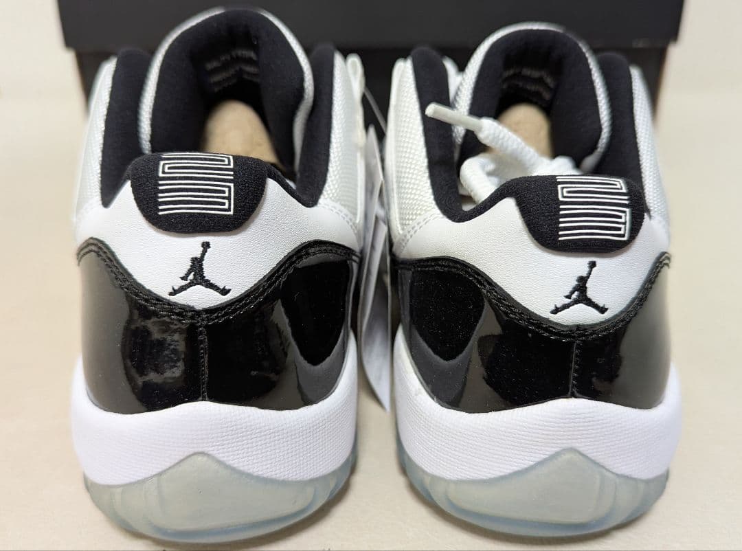 シューズ(男性用) AIR JORDAN11 RETRO LOW CONCORD 528895153