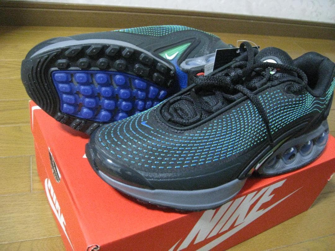 新品 ２６cm　ナイキ エアマックス NIKE AIR MAX DN