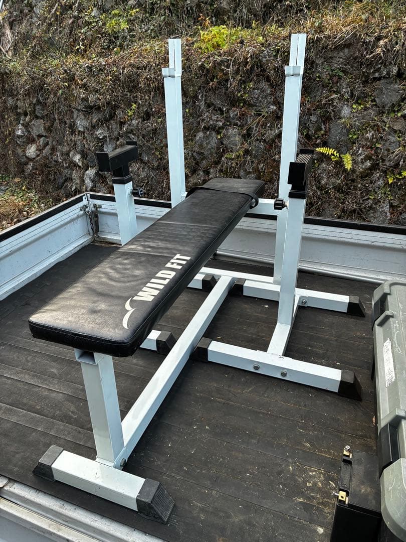 WILD FIT トレーニングベンチ セーフティラック ベンチプレス 筋トレ