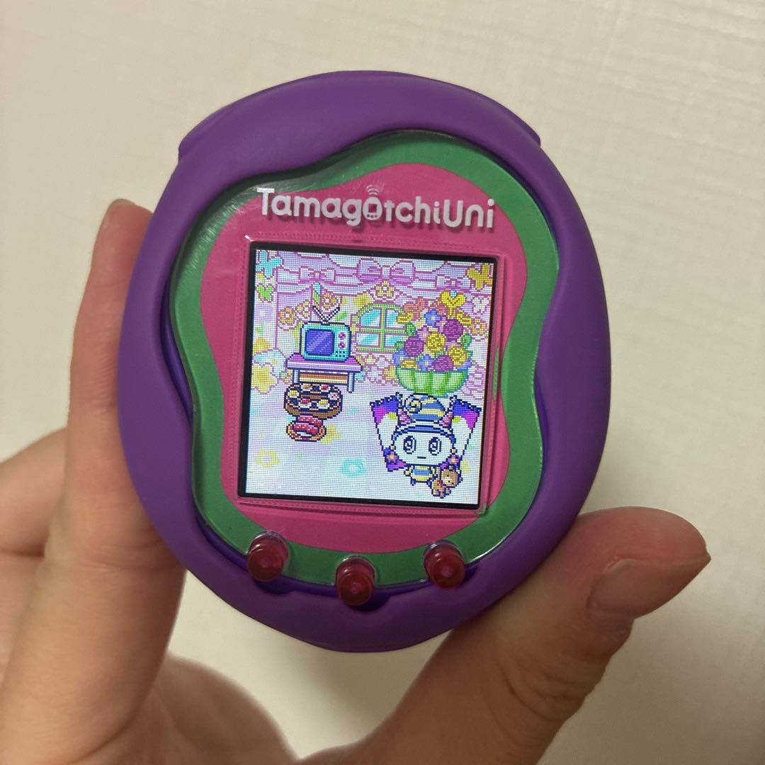 Tamagotchi Uni 充電ケーブル付き