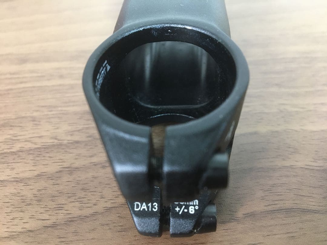 (美品) VIBEスーパーライトステム 1-1/8 90mm (旧デザイン)