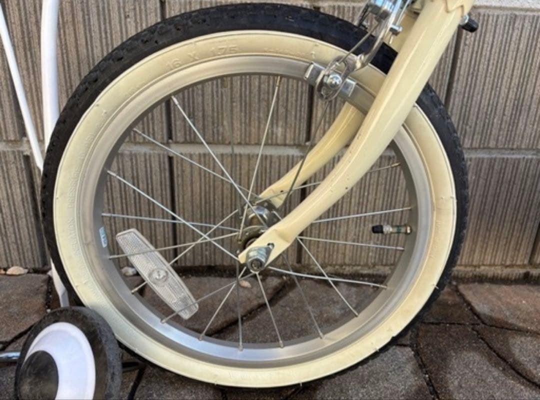キッズ　自転車16インチ