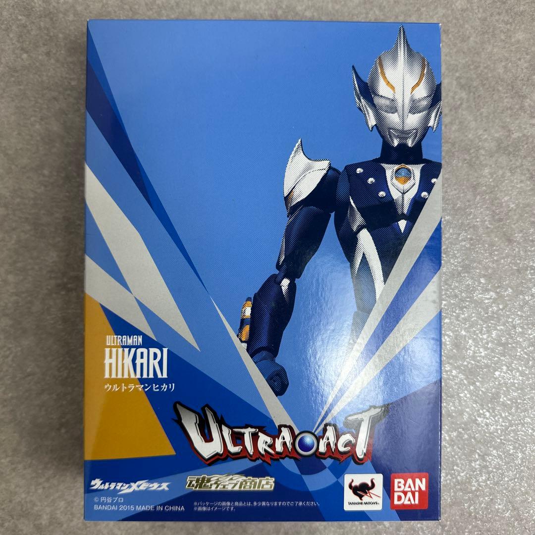 ★美品★ウルトラマンヒカリ ウルトラアクト 魂ウェブ商品 ウルトラマンメビウス