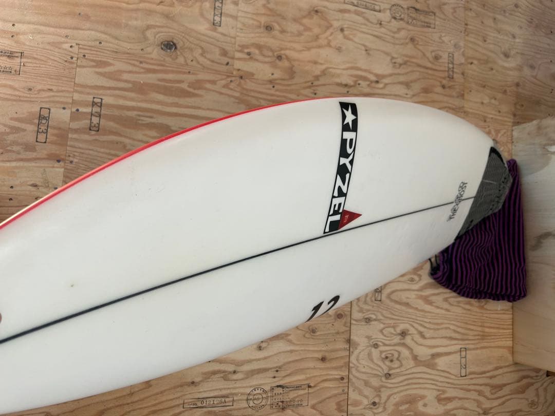 サーフィン・ボディボード pyzel project12 GHOST JohnJohn Florence