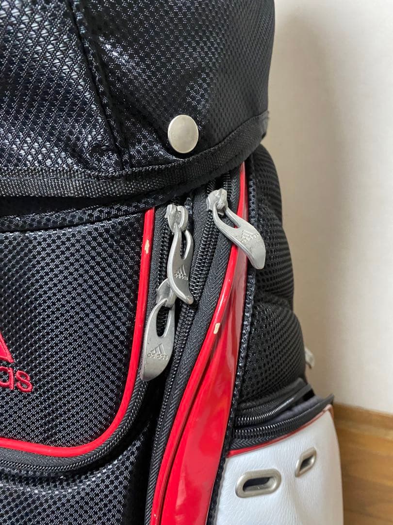 最終値下げ‼️adidas キャディバッグ 黒赤 フード付き