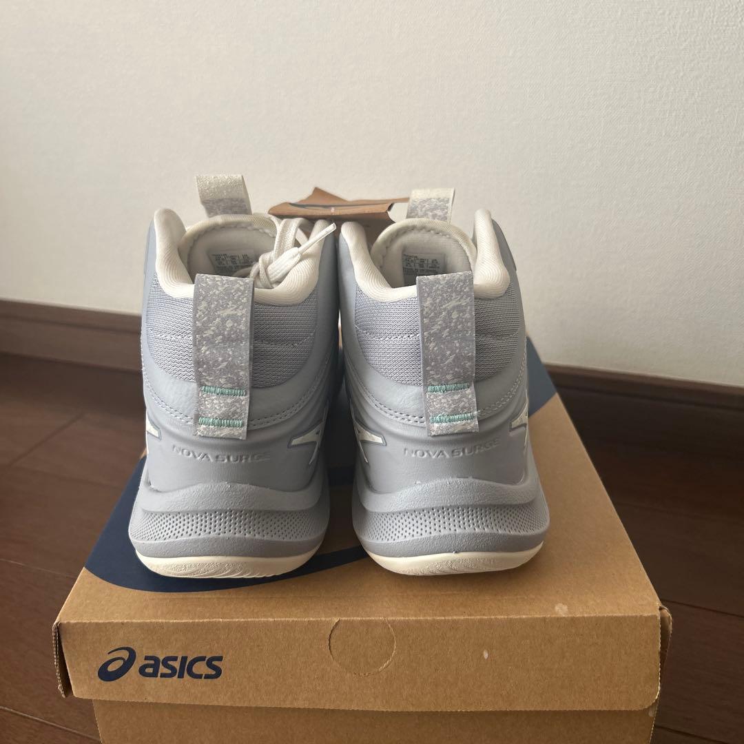 ASICS バスケットシューズ グレー