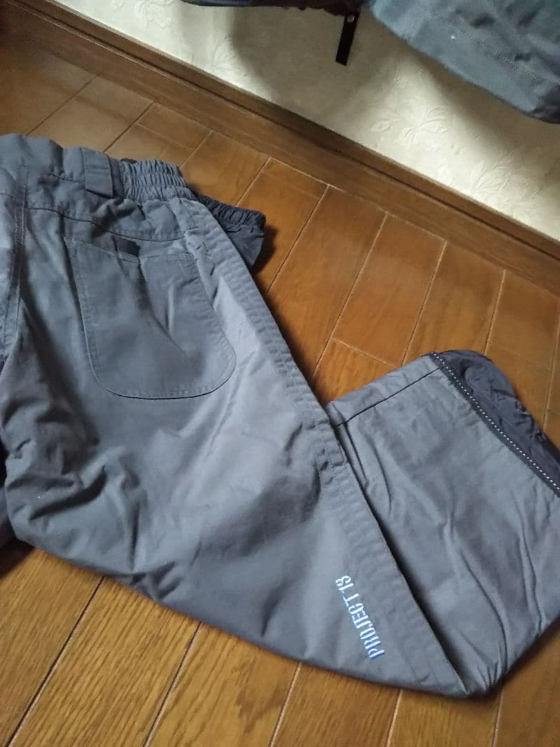 パンツはバートン Kids用スキーウェア