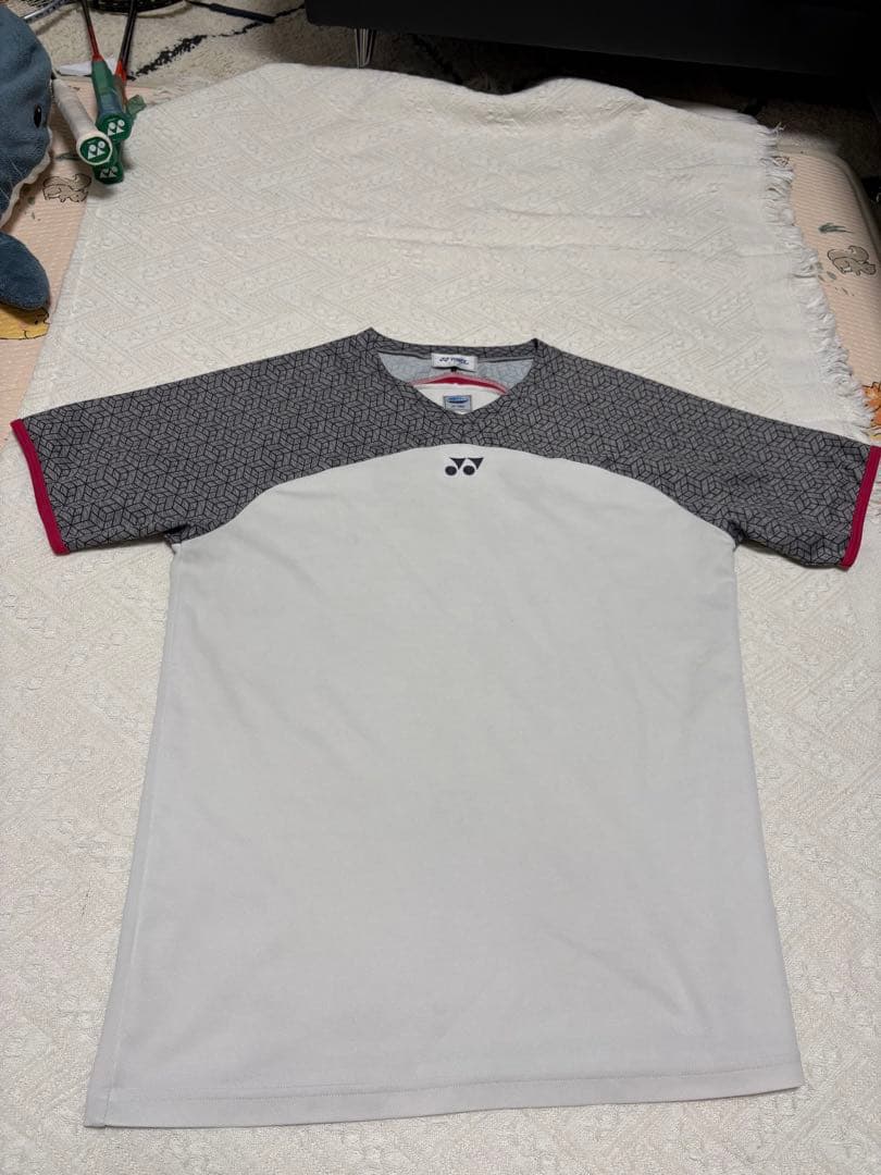 YONEX バドミントンラケット 3本　まとめ売り （美品・お得・早い者勝ち）