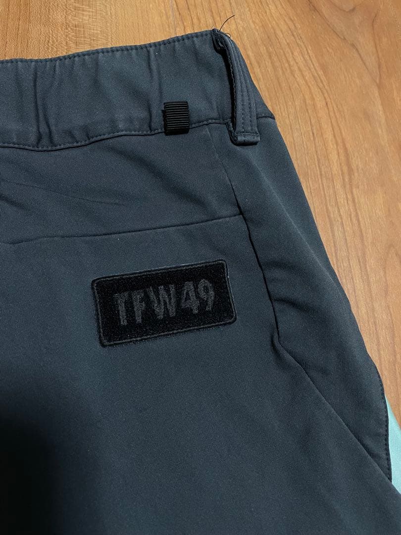 tfw49 ハイブリッドパンツ XL チャコール　ゴルフ