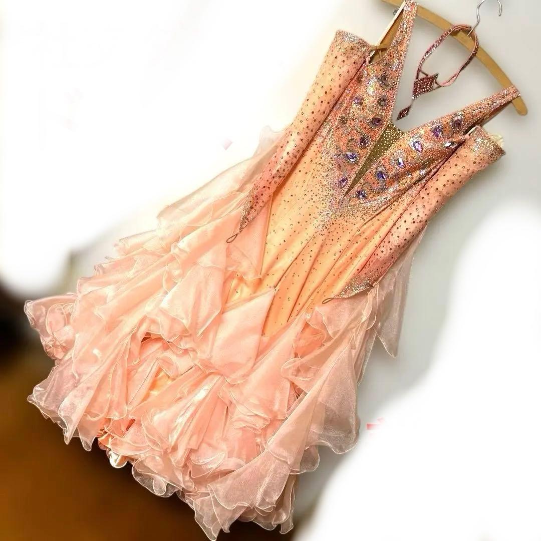 社交ダンスドレス　サーモンピンク　豪華ストーン　紫石　美品　ella 髪飾付き