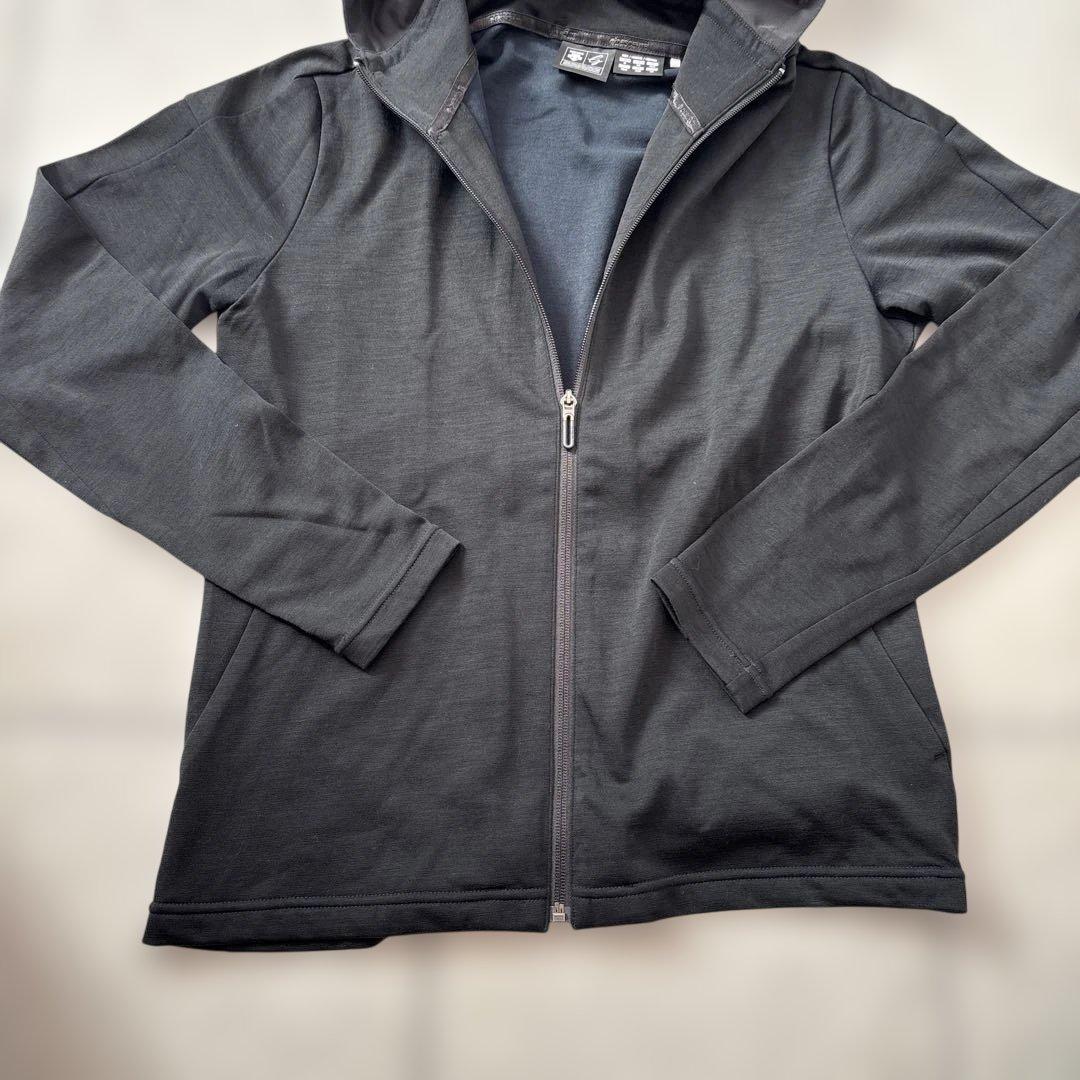 DESCENTE アウター　値下げ中‼️