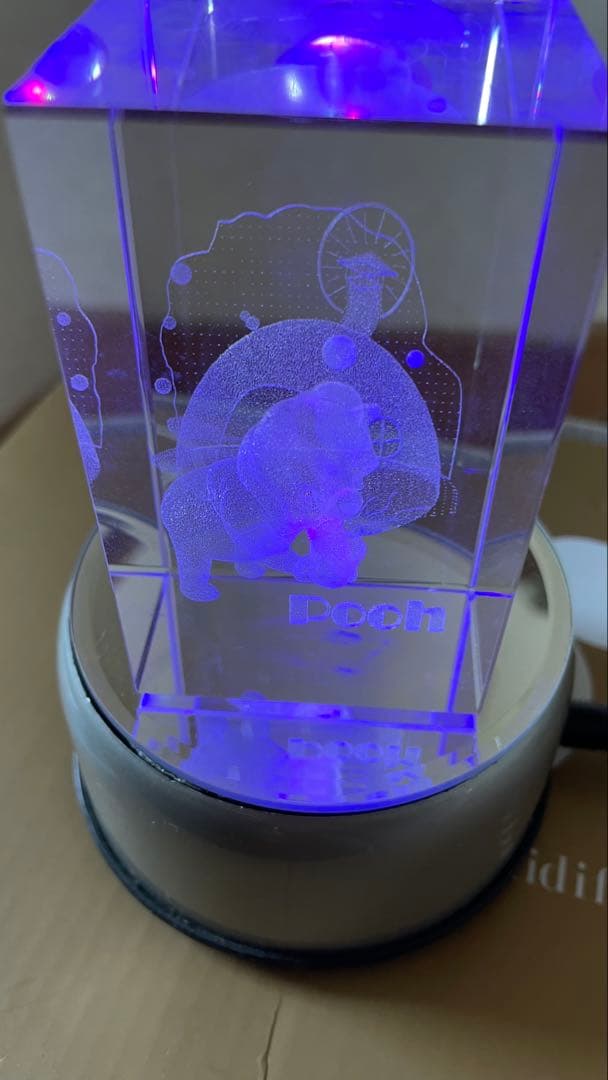 Disney くまのプーさん　ガラス　クリスタル　インテリア