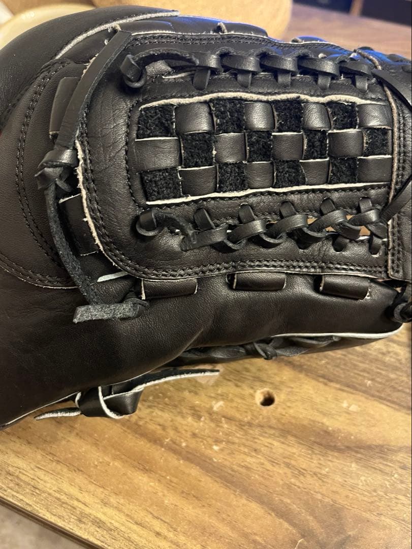 【早い者勝ち】asics 投手用軟式グローブ 黒　大谷
