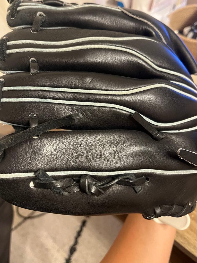 【早い者勝ち】asics 投手用軟式グローブ 黒　大谷