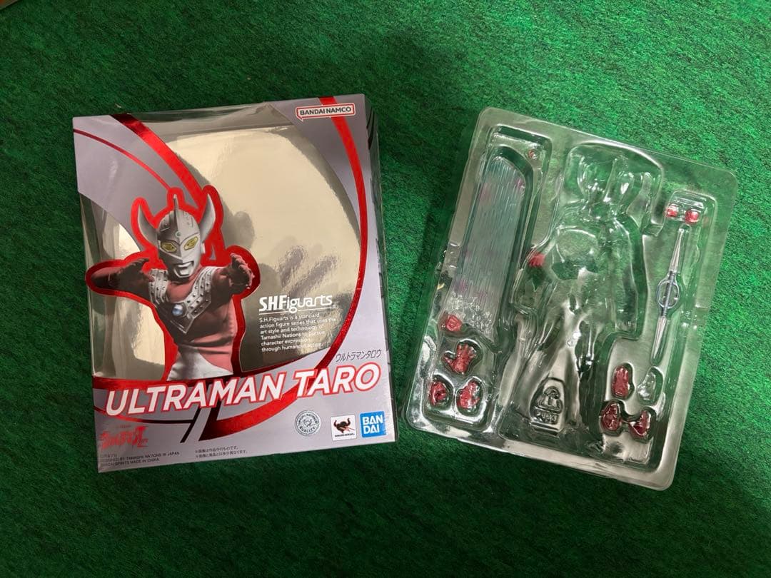 s.h figurets ウルトラマン六兄弟、ブラザーズマント　魂stage 付