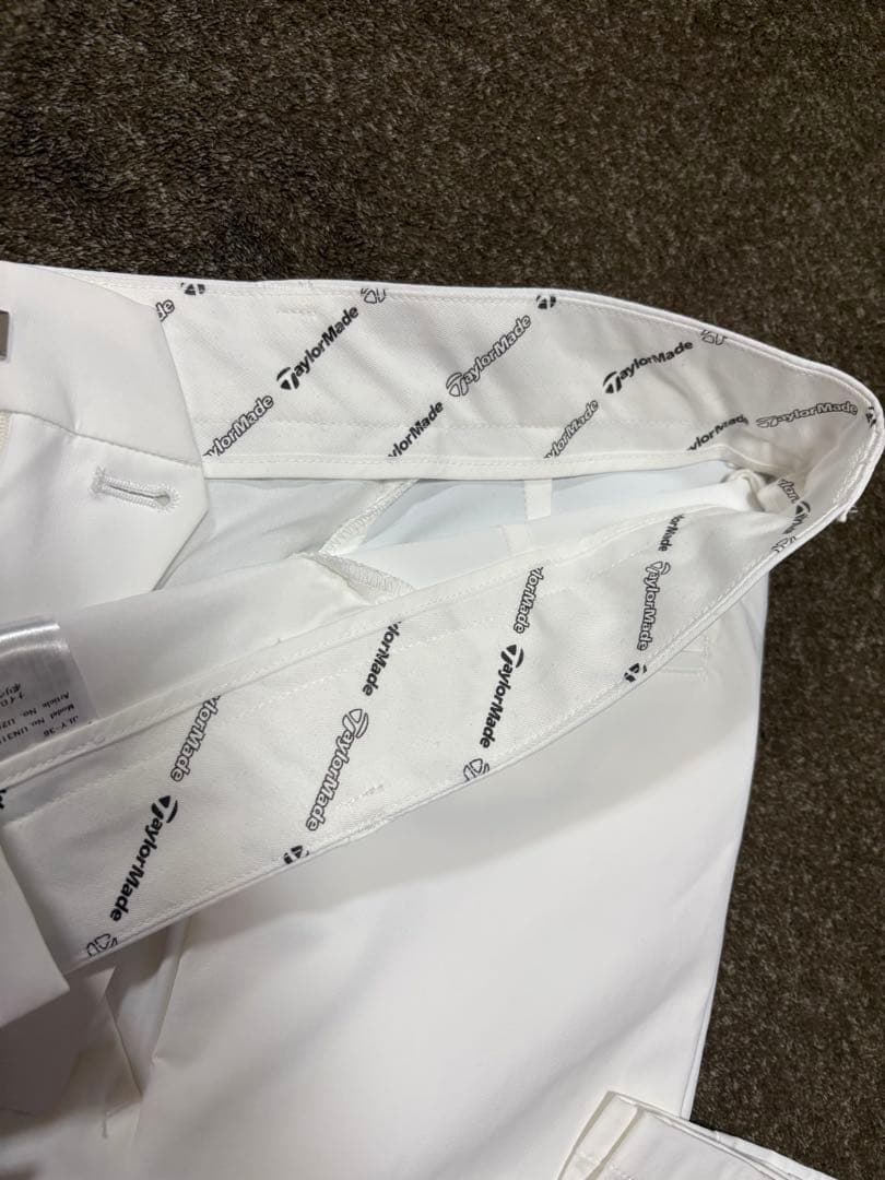 TaylorMade ホワイトパンツ　 　　　　　　+半袖ウェア　※個別購入可能